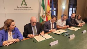 Andalucía firma más de 50 convenios en 2023 para que menores infractores realicen tareas comunitarias