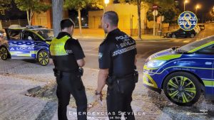 Desalojan en Sevilla a 177 personas de un local de ocio nocturno de Viapol por problemas de seguridad