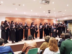 Evento benéfico: Mercadillo solidario, muestra de acuarelas y actuación del coro Aparejadores de Sevilla