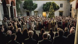 La Fundación 'la Caixa' presenta el proyecto '#YoCanto Adeste Fideles', que reúne a 300 voces de coros de Sevilla.