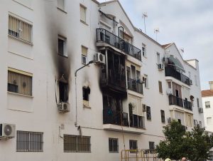 La Guardia Civil investiga el incendio de Los Palacios (Sevilla) saldado con dos fallecidos