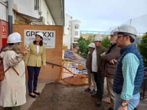 La Junta inicia las obras de accesibilidad en 64 viviendas en alquiler del barrio sevillano de Los Bermejales